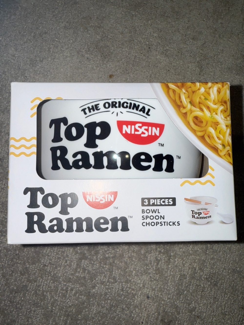 Nissin Top Ramen plastic Bowl, plastic Spoon & Chopsticks Set
